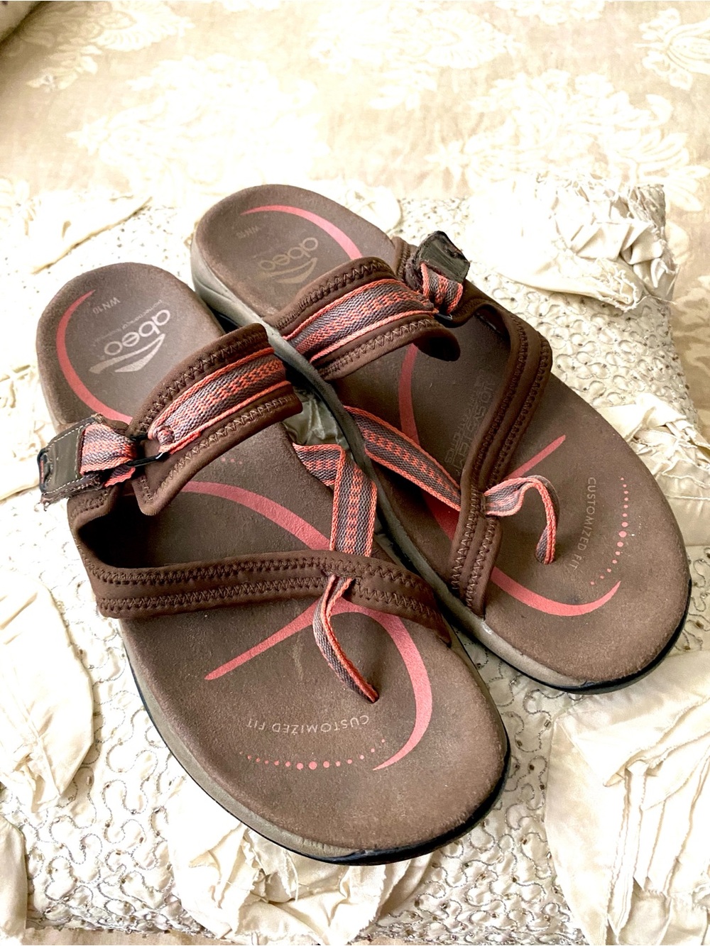 Abeo Sport Active Flip Flop Sandals Brown Orthotic Outdoors Camping Size 10